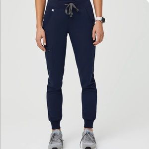 Med/Tall Navy Zamora jogger scrub bottoms by Figs